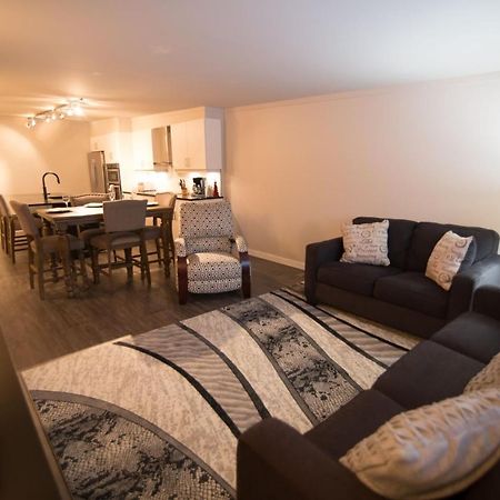 Clipperton Suite By Revelstoke Vacations Ngoại thất bức ảnh