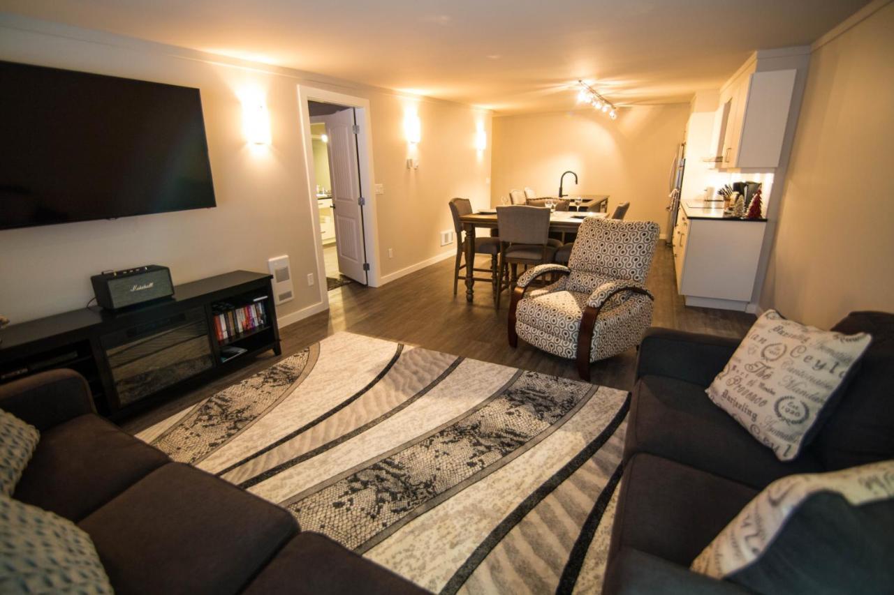 Clipperton Suite By Revelstoke Vacations Ngoại thất bức ảnh